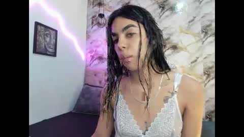 Snapshot of kim_strawberry chatting on 7, 4, 2026 kim online show from 7, 4, 2026