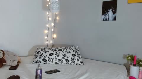 Kim  Yuk online show from 6, 12, 2024