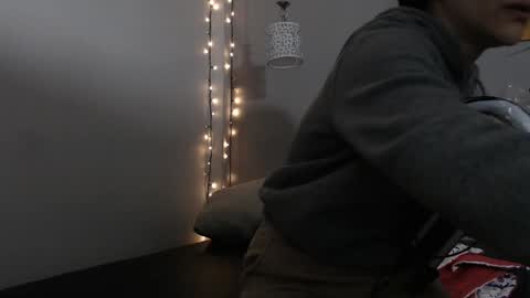 Kim  Yuk online show from 4, 1, 2025