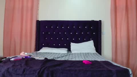 Snapshot of kimberly_blaze chatting on 3, 2, 2025 kimberly_blaze online show from 3, 2, 2025