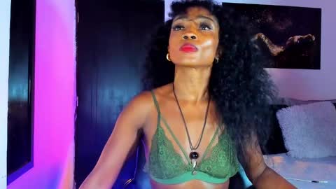 Kimberly Banks online show from 21, 1, 2025