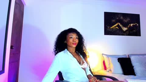 Kimberly Banks online show from 26, 2, 2025