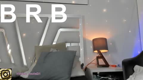 Snapshot of kimberlycoxxx chatting on 23, 12, 2024 kimberly online show from 23, 12, 2024