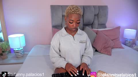 Queen Kim online show from 2, 12, 2024