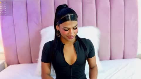 Kimberlyn online show from 22, 5, 2026