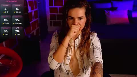 Snapshot of kimberlyreye chatting on 10, 9, 2025 kimberlyreye online show from 10, 9, 2025