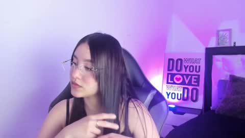 Snapshot of kimgarcez chatting on 17, 9, 2025 kimgarcez online show from 17, 9, 2025