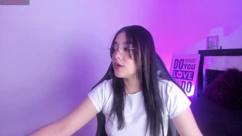 Snapshot of kimgarcez chatting on 3, 10, 2025 kimgarcez online show from 3, 10, 2025