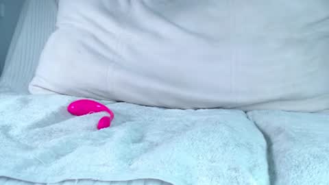 Dominika online show from 24, 6, 2026