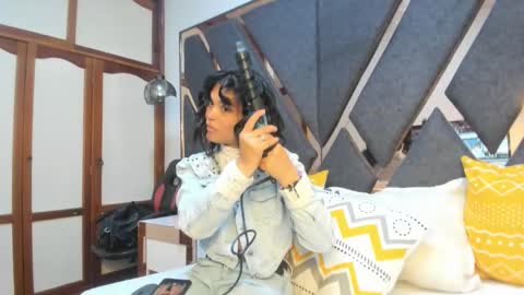 Kimy online show from 23, 2, 2026