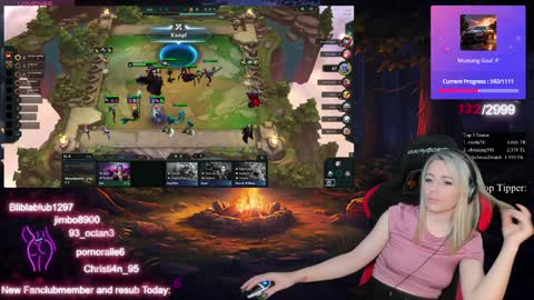 Wolfs Girl online show from 26, 1, 2025