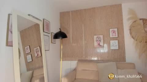 Kim  online show from 5, 3, 2025