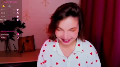 Hazel online show from 26, 10, 2025