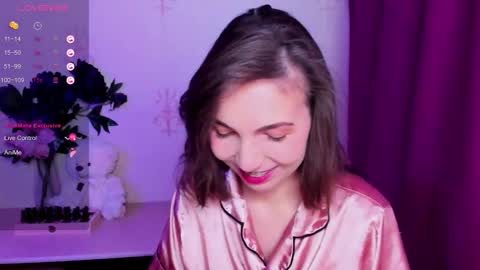 Hazel online show from 4, 3, 2026