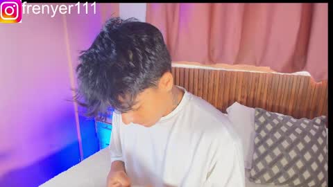 king  help me reach 100 likes online show from 12, 4, 2026