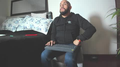 king_bear_25 online show from 27, 2, 2026