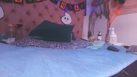 Bella online show from 28, 10, 2025