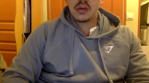 Snapshot of king_cobr chatting on 5, 1, 2025 king_cobr online show from 5, 1, 2025