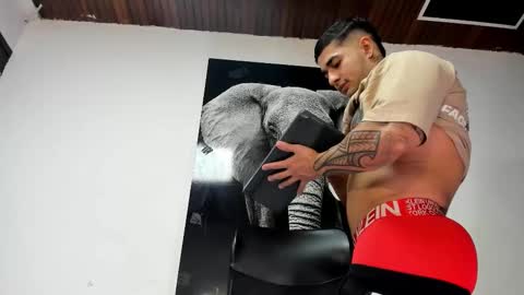 Angel Falconer online show from 25, 10, 2025