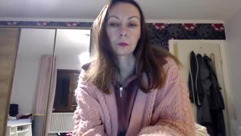 sexysexyhotwetpinkredpussy online show from 16, 11, 2025