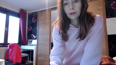 Snapshot of kingandprincess chatting on 23, 4, 2026 sexysexyhotwetpinkredpussy online show from 23, 4, 2026