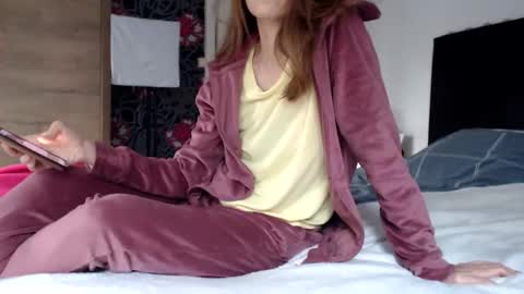 Snapshot of kingandprincess chatting on 31, 5, 2026 sexysexyhotwetpinkredpussy online show from 31, 5, 2026