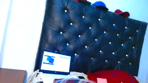 Conejo online show from 7, 3, 2025