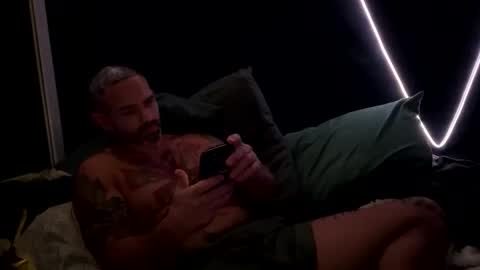 Emul King online show from 28, 10, 2025