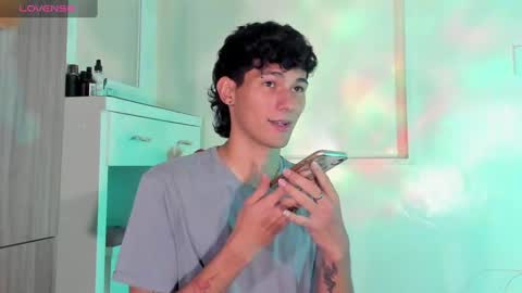  A L E X  online show from 18, 2, 2025