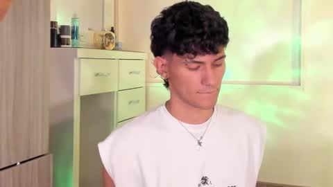  A L E X  online show from 22, 2, 2025