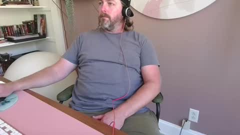 Snapshot of kingrichard86 chatting on 11, 9, 2025 Richard online show from 11, 9, 2025