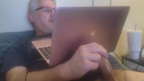 kingtongue10 online show from 20, 2, 2026