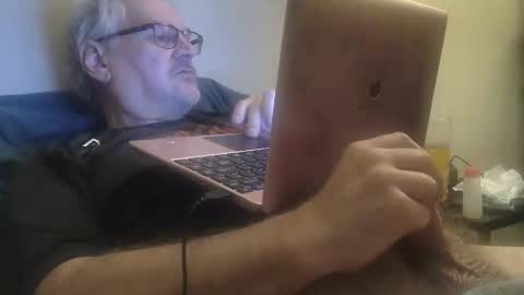 kingtongue10 online show from 20, 3, 2026