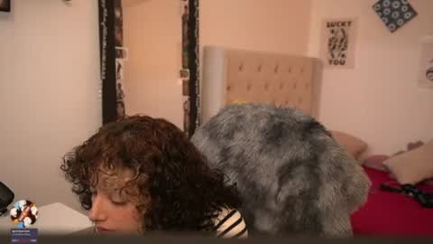 Mary your fav curly girl online show from 10, 6, 2026