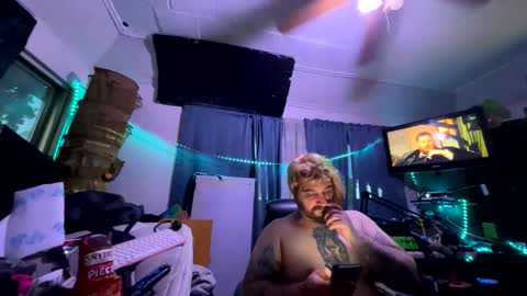 Snapshot of kinkybiguy14 chatting on 8, 6, 2026 Kinky Cassie online show from 8, 6, 2026