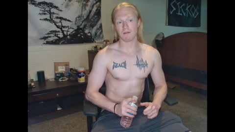 Snapshot of kinkycrusader chatting on 22, 4, 2026 Fabio online show from 22, 4, 2026