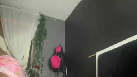 Bunniii online show from 21, 12, 2024