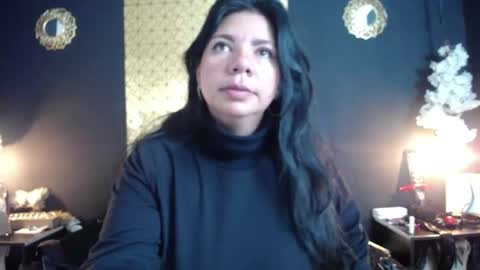 Snapshot of kinkyy_mom chatting on 4, 5, 2026 kinkyy_mom online show from 4, 5, 2026