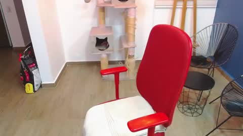 kintsugi online show from 7, 10, 2025