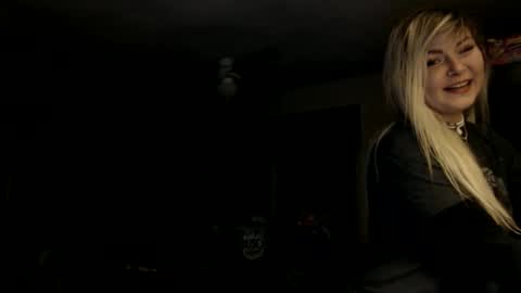 Kipsy Rose online show from 6, 3, 2025