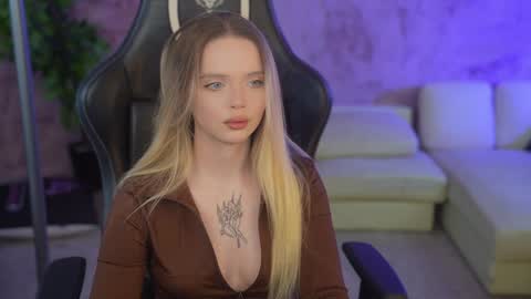 Sweet girls online show from 19, 10, 2025