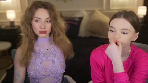 Snapshot of kira0541 chatting on 10, 4, 2026 Sweet girls online show from 10, 4, 2026