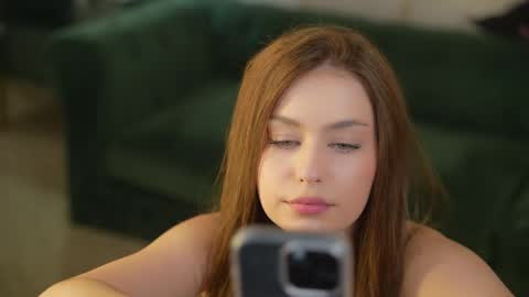 Snapshot of kira0541 chatting on 18, 4, 2026 Sweet girls online show from 18, 4, 2026