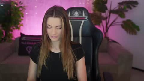 Sweet girls online show from 1, 7, 2026