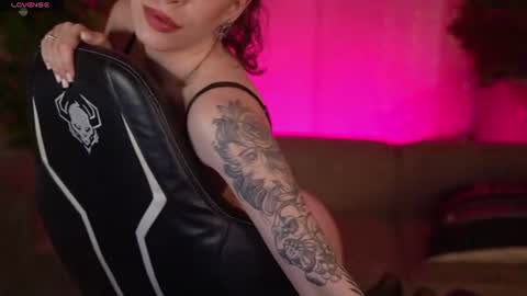 Sweet girls online show from 3, 7, 2026