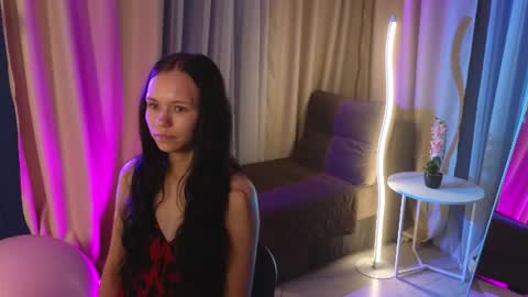 Snapshot of kira_bliss_ chatting on 7, 8, 2026 kira_bliss_ online show from 7, 8, 2026