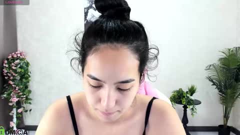 Aura online show from 22, 10, 2025