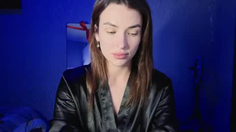 Kira love1 online show from 13, 5, 2026