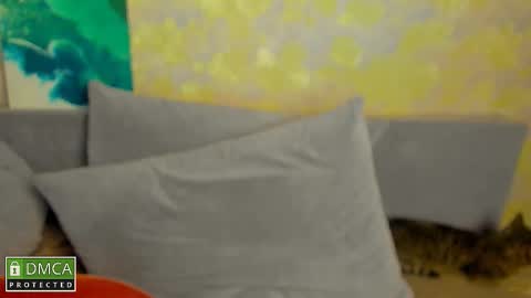 Kira  online show from 5, 11, 2025