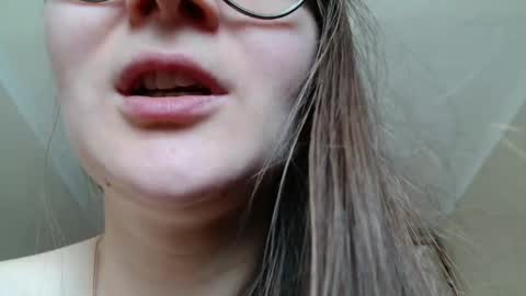 KiraGoldens online show from 21, 3, 2026